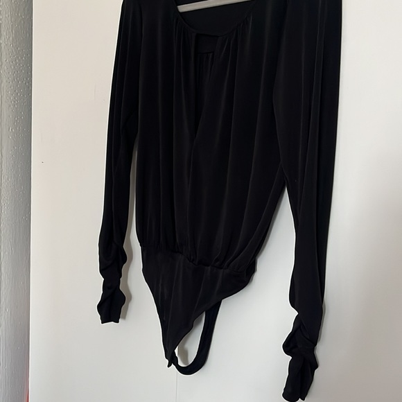 Free People Black V neck Bodysuit - Picture 4 of 12